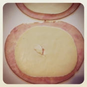 Step 4: disponete il tacchino e il formaggio