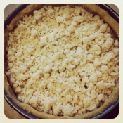 Step 10: coprire con il crumble